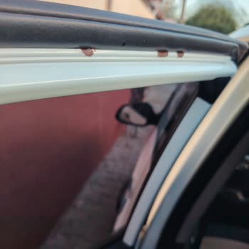 Hyundai İ10 Arka Kapılarda Erken Çürüme Sorunu Yaşadım