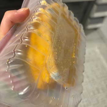 Yemeksepeti Market'ten Son Kullanma Tarihi Geçmiş Ve Küflü Ürün Teslimatı Sonrası Mağduriyet