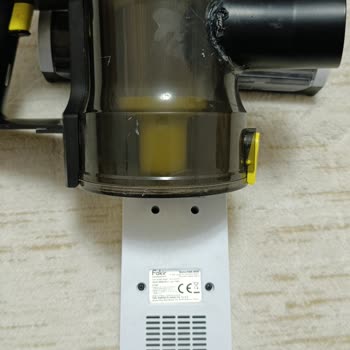 Garanti Süresi Devam Eden Süpürgenin Batarya Arızası İçin Yüksek Ücret Talebi