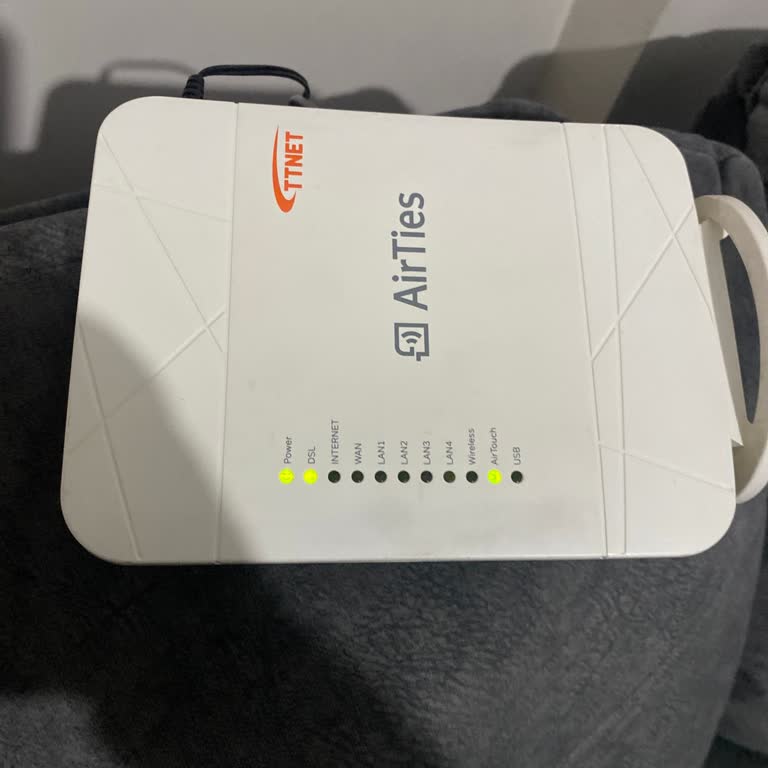 İnternet Kesintisi Ve Müşteri Hizmetlerine Ulaşılamama Sorunu