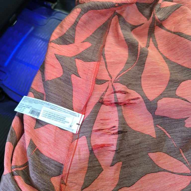 Aldığım Elbise Defolu Çıktı, Değişim Ve İade Talebim Reddedildi