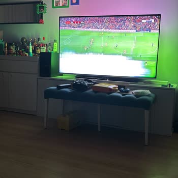 Philips Televizyonda Sürekli Artan Ekran Sorunu Ve Yetersiz Servis Desteği