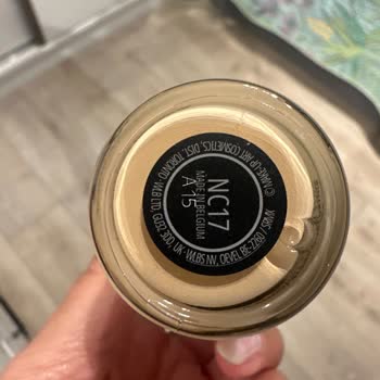 Yanlış Renk Önerisiyle Aldığım Fondöteni İade Etmek İstiyorum