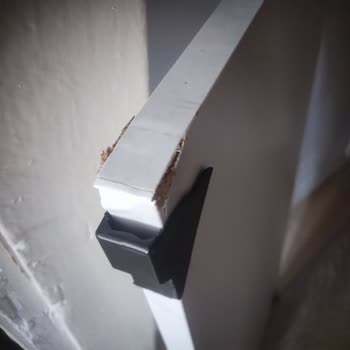 Hepsiburada Retodesing Satıcısından Defolu Ürün Gönderimi