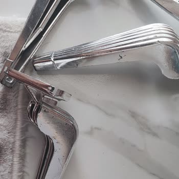 Kusurlu TV Ünitesi Ayakları Ve Çözülmeyen Parça Değişimi Sorunu