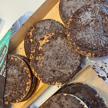 Bozuk Bisküvi Ve Söz Verilen Paketin Gönderilmemesi