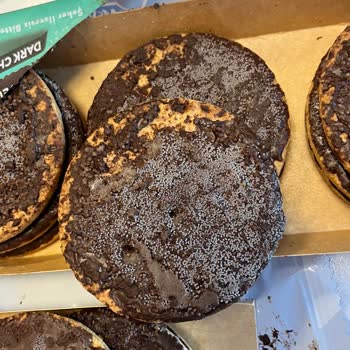 Bozuk Bisküvi Ve Söz Verilen Paketin Gönderilmemesi