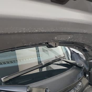 Sıfır Araçta Boya Lekeleri Ve Yetersiz Teslimat Sonrası Hizmet