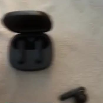 JBL Kulaklık Sağ Kulak Çalışmıyor