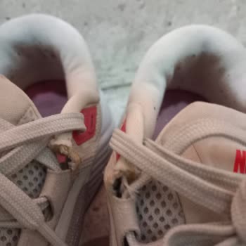 Barçın Spor Nike Vomero 18 Ayakkabıda Kısa Sürede Topuk Astarı Yırtılması ve Garanti Mağduriyeti