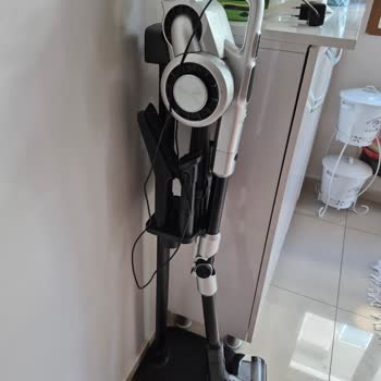 Garanti Kapsamındaki Süpürge İçin Yedek Parça Temin Edilmemesi Ve Ücretli Üst Model Teklifi