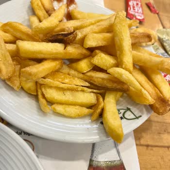 Siparişte Yanlış Ürün Ve İlgisiz Personel Mağduriyeti Yaşadık