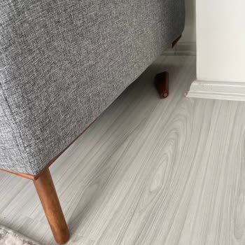 Kırık Koltuk Ayağı Teslim Edilmiyor, Mağduriyetim Devam Ediyor