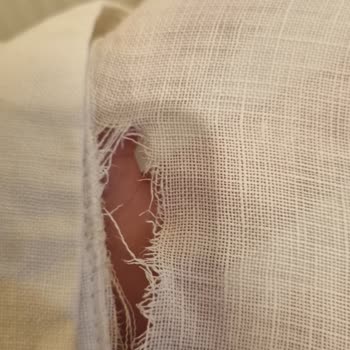 Kısa Sürede Yırtılan Gömlek İçin İade Talebime Dönüş Yapılmadı