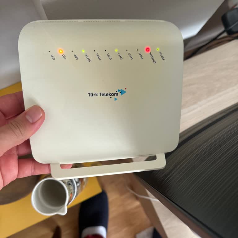 Sürekli Kopan Ve Yavaşlayan İnternet İle Fatura İndirimi Sorunu