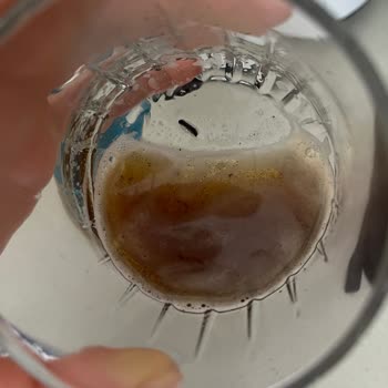 Ebebek Alkolsüz Malt İçecekte Siyah Parçacıklar Ve Güven Sorunu