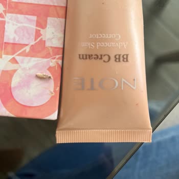 Satın Aldığım BB Kremden Böcek Çıktı, Sağlığım Tehlikede!