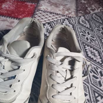 FLOdan Alınan Ayakkabının Kısa Sürede Açılması Ve Garanti Sürecinde Mağduriyet