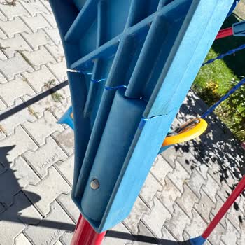 Pilsan Mini Salıncak Parçası Aniden Kırıldı, Güvenlik Endişesi Ve Yedek Parça Sorunu