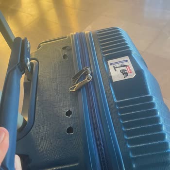 Otobüs Değişikliği Sırasında Valizimin Zarar Görmesi Ve İlgisiz Muavin