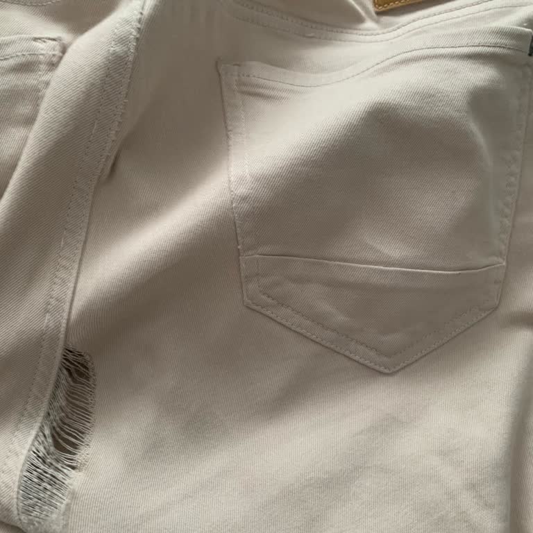 Mavi Jeans Pantolonum Kısa Sürede Yırtıldı, Değişim Talebim Var