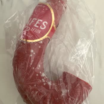 Aldığım Dana Sucuk Kısa Sürede Küflendi, Mağaza Yetkililerine Ulaşamıyorum