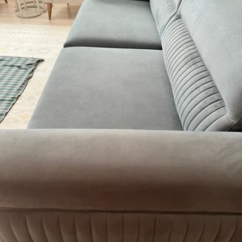 Garanti Kapsamındaki Koltuk Takımında Kısa Sürede Solma Ve Dikiş Atması Mağduriyeti