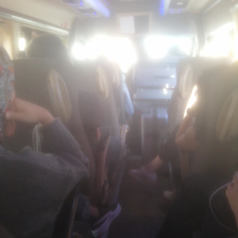 Otobüs Yerine Minibüs Gönderildi Valizim Zarar Gördü Mağdur Oldum