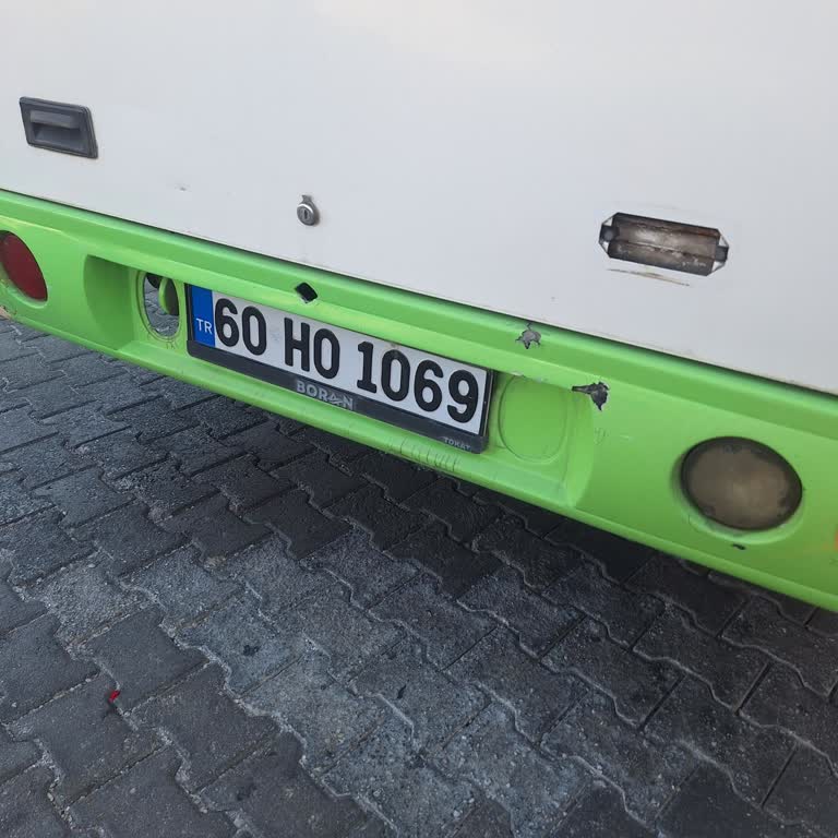 Otobüs Şoförünün Çözüm Önerisine Rağmen Yolcuyu İndirmesi Ve Saygısız Tutumu