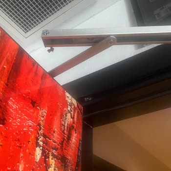 Yurt Odasında Süregelen Klozet Ve Kapı Sorununa Çözüm Bekliyoruz