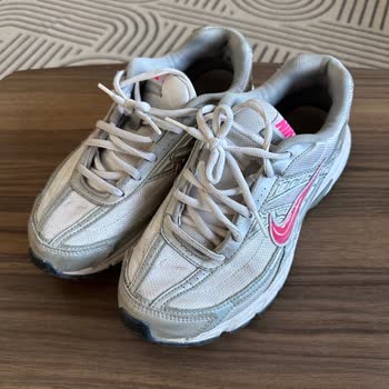 Kısa Sürede Deforme Olan Ayakkabıya Garanti Kapsamında Çözüm Alamadım