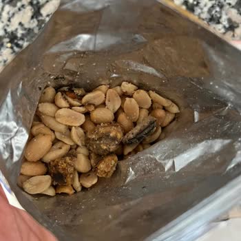 Simbat Fıstıkta Yabancı Madde Şoku: Sağlığım Tehlikeye Girdi