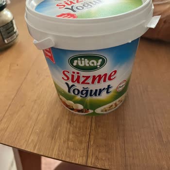 Son Kullanma Tarihi Geçmemiş Yoğurtta Küf Ve Müşteri Hizmetlerinden Yanıtsızlık