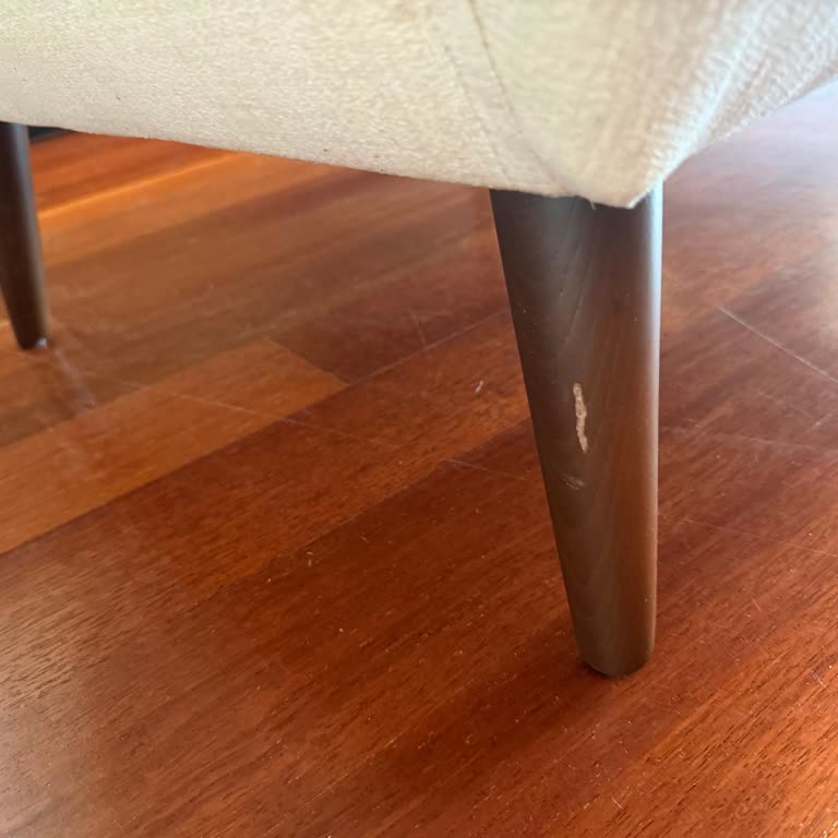 Kelebek Novardy Koltuk Takımında Sürekli Hasarlı Parça Sorunu Ve Çözüm Eksikliği