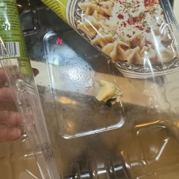 Migros Dana Etli Bohça Mantı'da Yabancı Madde Şoku: Gıda Güvenliği Endişesi