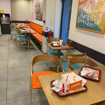 Kirli Masalar Ve Müdürün Saygısız Tavrı Müşteri Deneyimini Olumsuz Etkiledi