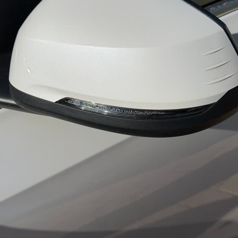 Sıfır BMW İx1 Aracımın Aynasında Su Birikmesi Hayal Kırıklığı