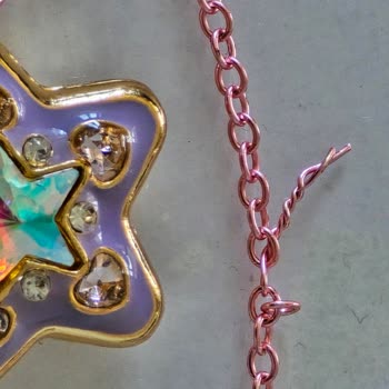 Satın Aldığım Kolyenin Kopuk Çıkması Nedeniyle Mağduriyet Yaşıyorum