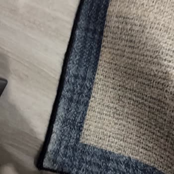 Karaca Halılarında Kısa Sürede Sökülme Ve Renk Solması Yaşadım