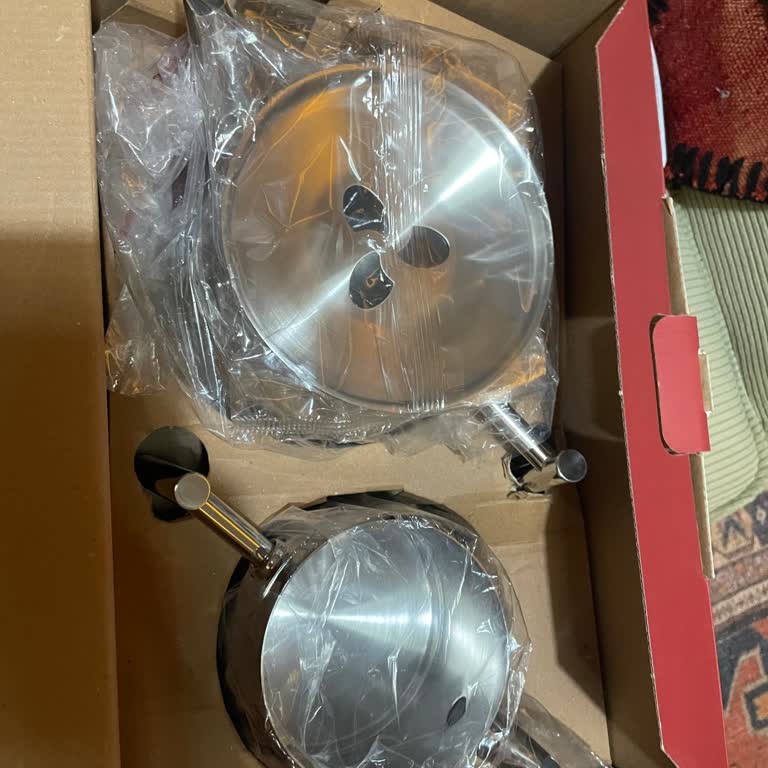 Eksik Kapaklı Çaydanlık Ve İlgisiz Mağaza Çalışanları Mağduriyet Yaşattı