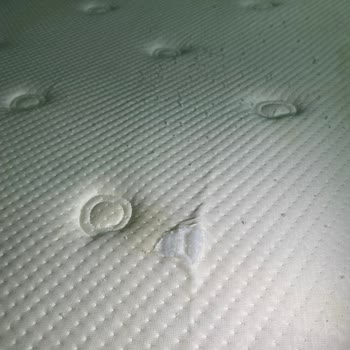 Yataş Çift Kişilik Yatakta Deformasyon Ve Yırtık Sorunu