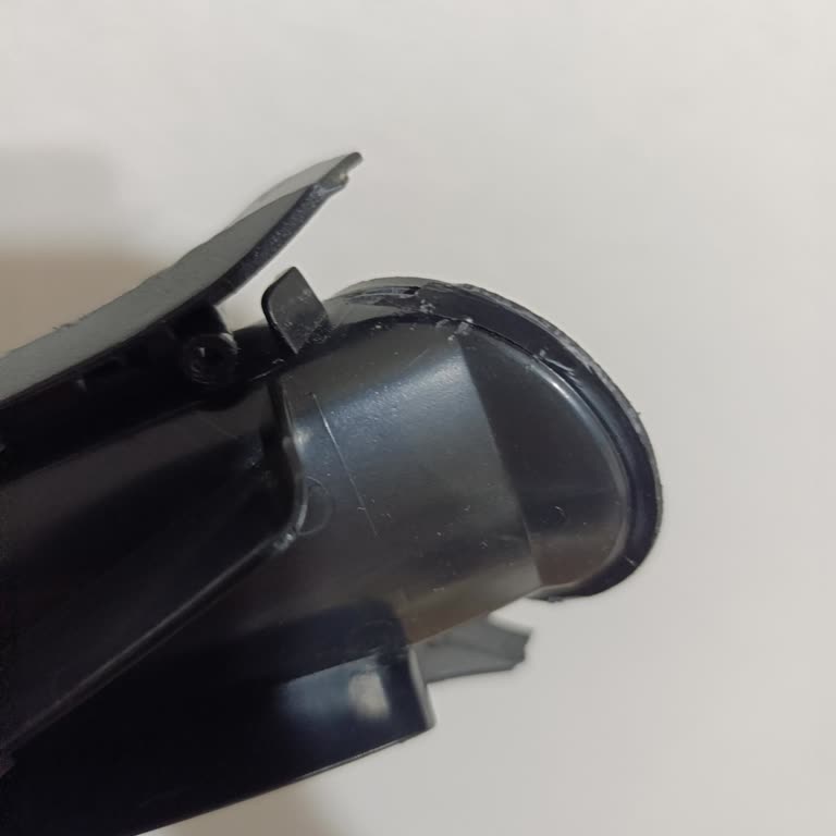 Philips Süpürge Başlığı Kırıldı, Yedek Parça Bulunamıyor Ve Mağduriyet Yaşıyorum