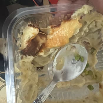 Kazandibinde Cam Parçası Ve İlgisiz Davranış: Sağlığımız Tehlikeye Atıldı