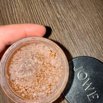 Jowe Kaş Sabitleyici Üründe Tekrarlayan Küf Ve Beyaz Nokta Sorunu