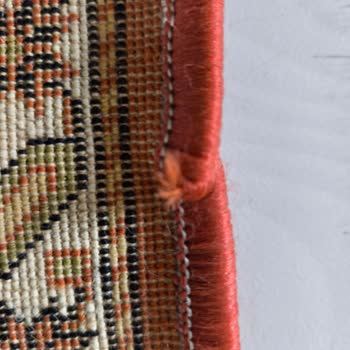 Yırtık Halı, Eksik Teslimat Ve Kaba Müşteri Hizmeti Mağduriyeti