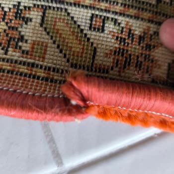 Yırtık Halı, Eksik Teslimat Ve Kaba Müşteri Hizmeti Mağduriyeti