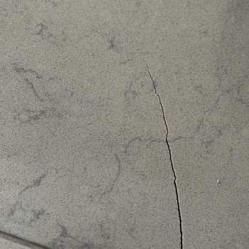 Garanti Kapsamında Çatlayan Mutfak Tezgahıma Çözüm Bekliyorum: Uzun Süredir Yanıtsız Kalan Şikayetim Hakkında Destek Talebi