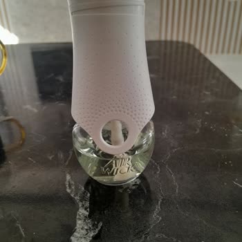 Satın Aldığım Oda Kokusu Cihazı Şişeyi Tutmuyor, Değişim Veya İade Talebim Var