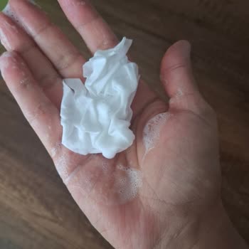 Babay Turco Islak Mendilde Ani Koku Ve Köpüklenme Sorunu