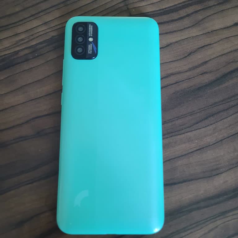 Reeder Garanti Kapsamındaki Telefonun Kapanma Sorunu Ve Yetersiz Teknik Destek